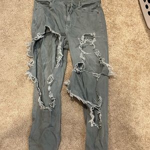 American eagle distressed jeans